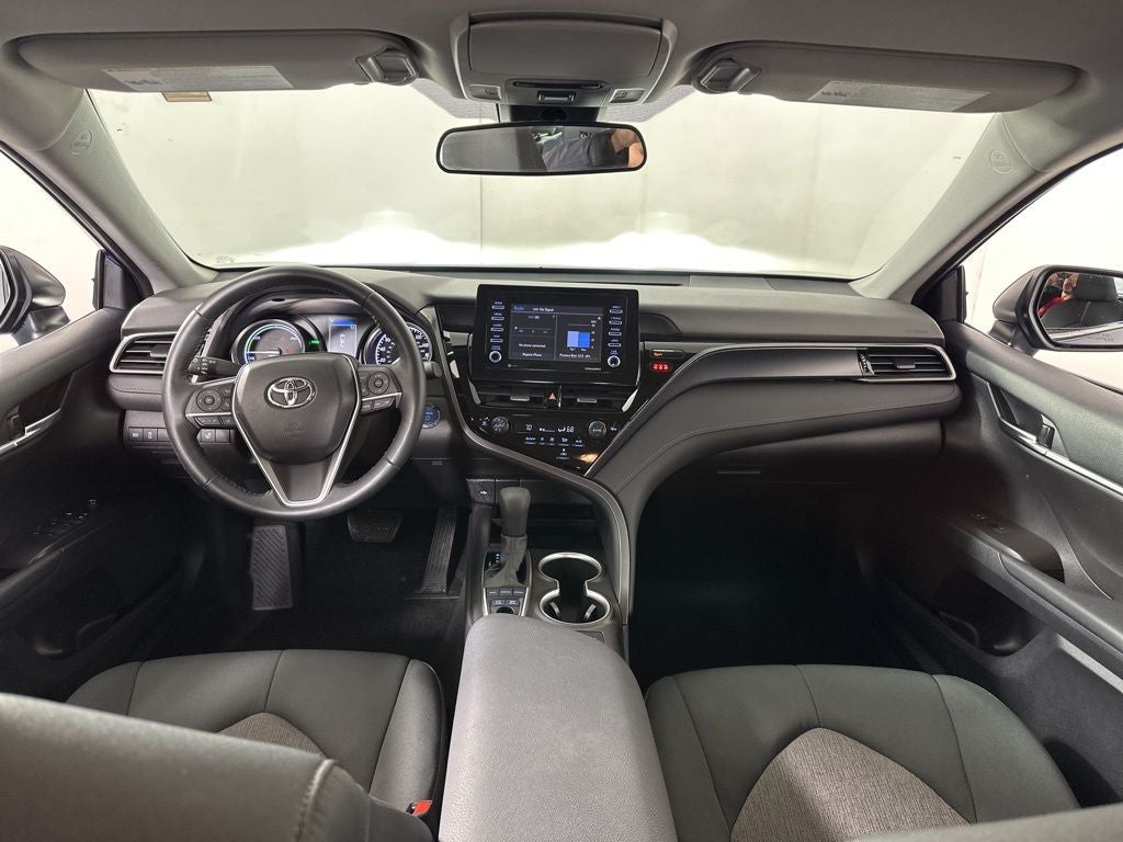 2023 Toyota Camry Hybrid LE