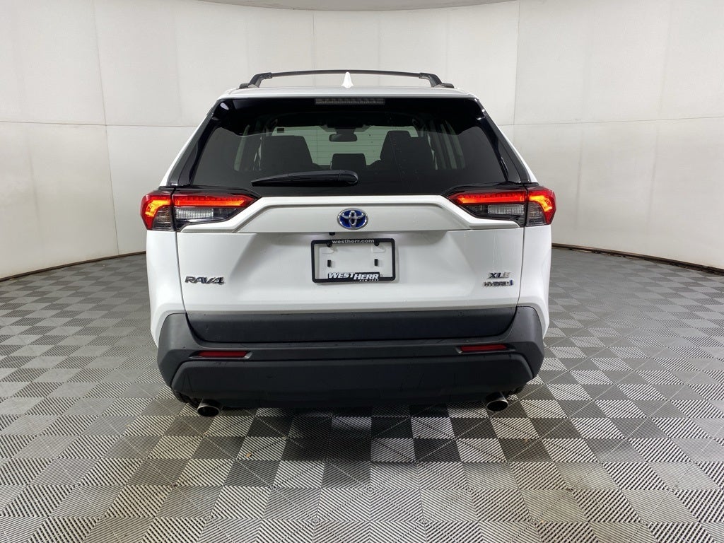 2023 Toyota RAV4 Hybrid XLE