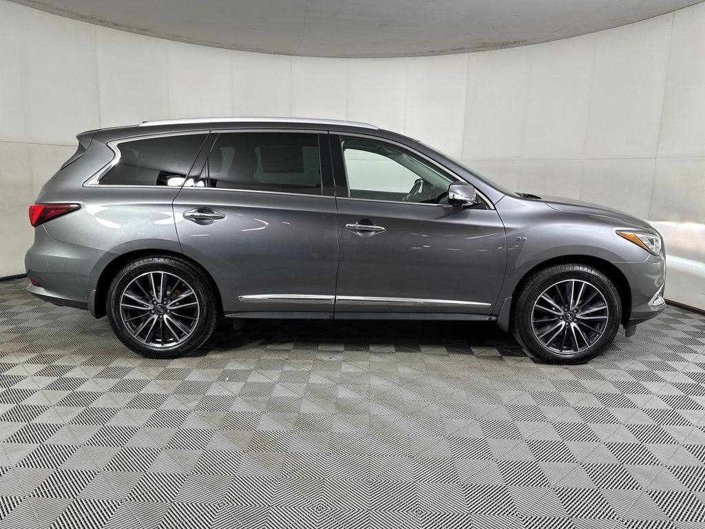 2017 INFINITI QX60 Base