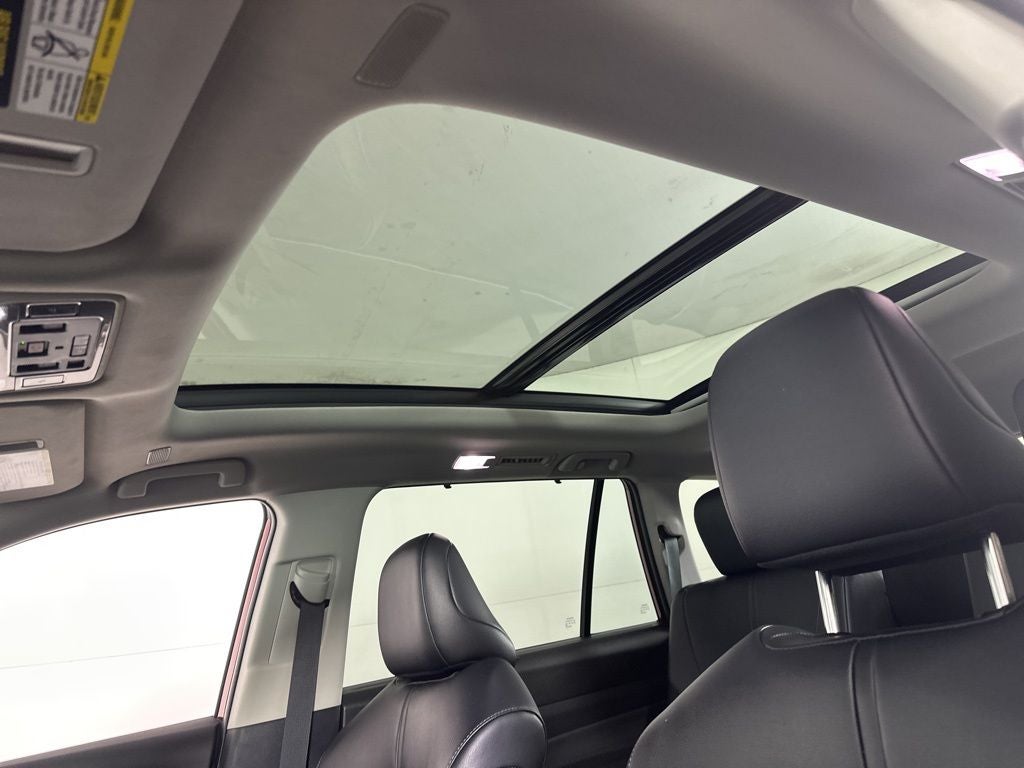 2025 Toyota Grand Highlander Hybrid XLE