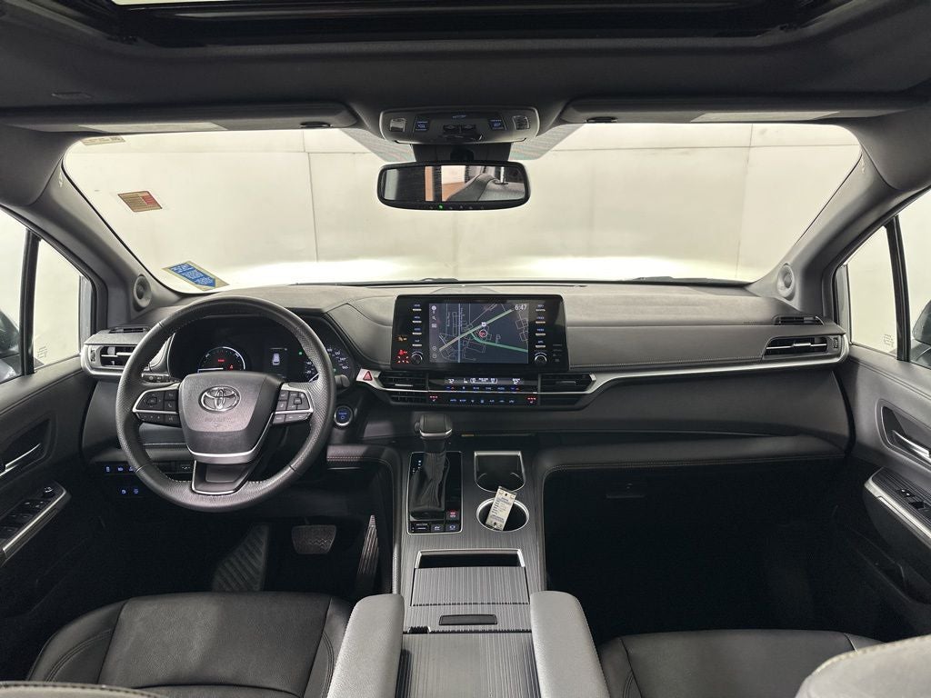 2024 Toyota Sienna Woodland Edition