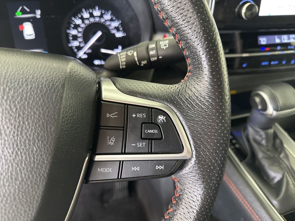2021 Toyota Sienna XSE 7 Passenger