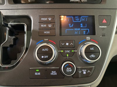 2018 Toyota Sienna XLE 7 Passenger