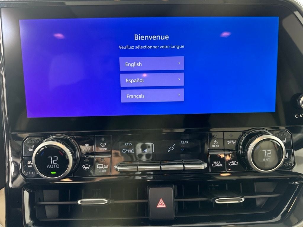 2024 Toyota Highlander Hybrid Platinum