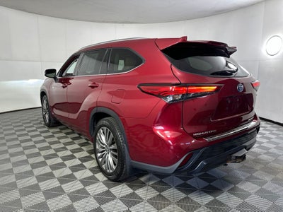 2021 Toyota Highlander Hybrid Platinum