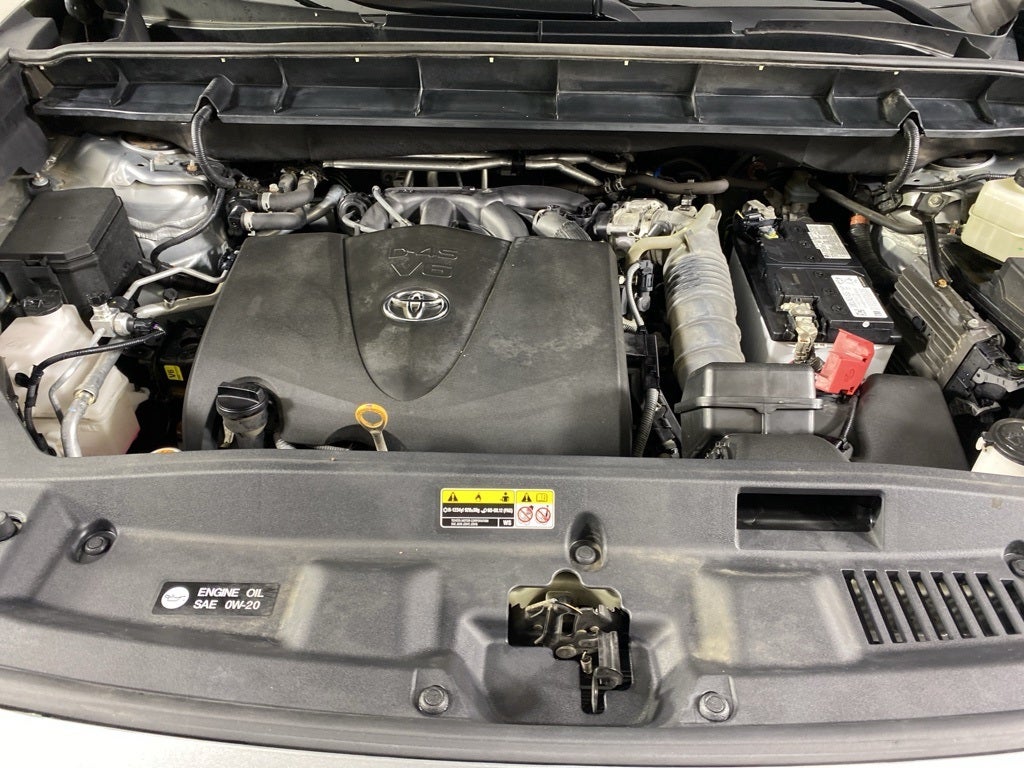 2021 Toyota Highlander Platinum