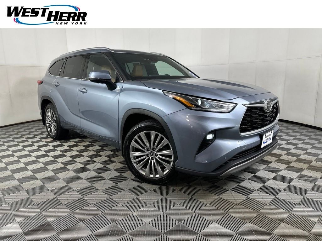 2023 Toyota Highlander Platinum