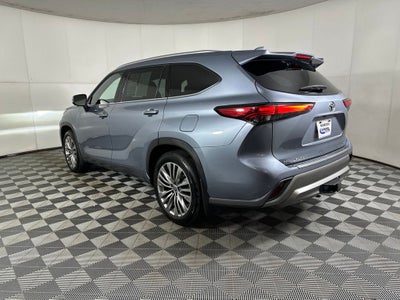 2023 Toyota Highlander Platinum