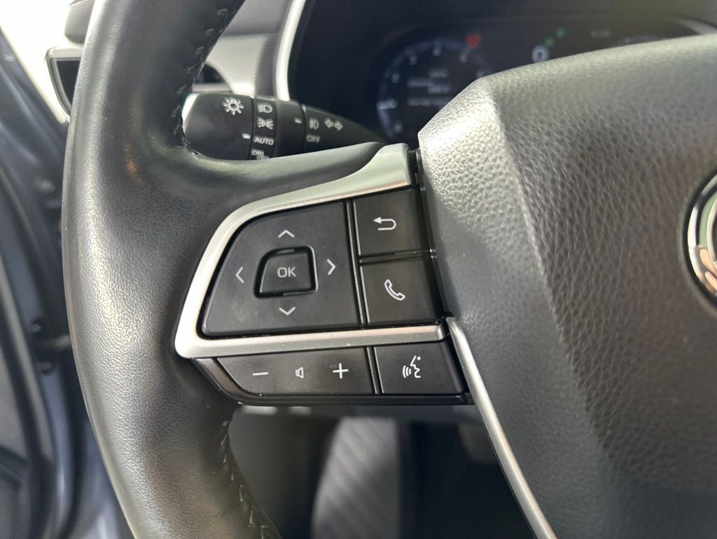 2023 Toyota Highlander Platinum