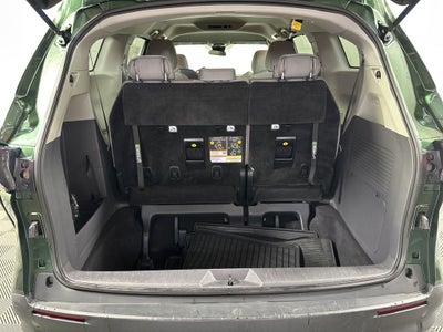 2022 Toyota Sienna LE 8 Passenger