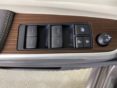 2024 Toyota Sienna LE 8 Passenger