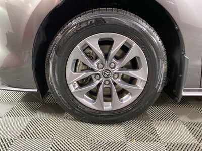 2024 Toyota Sienna LE 8 Passenger