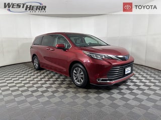 2021 Toyota Sienna XLE