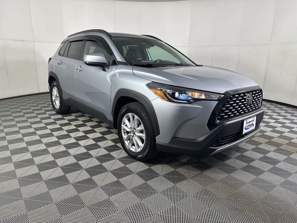 2022 Toyota Corolla Cross LE