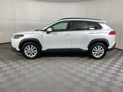 2023 Toyota Corolla Cross LE