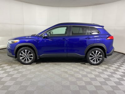 2023 Toyota Corolla Cross XLE