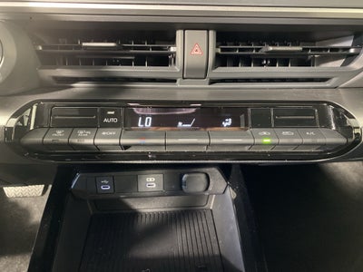 2023 Toyota Prius LE