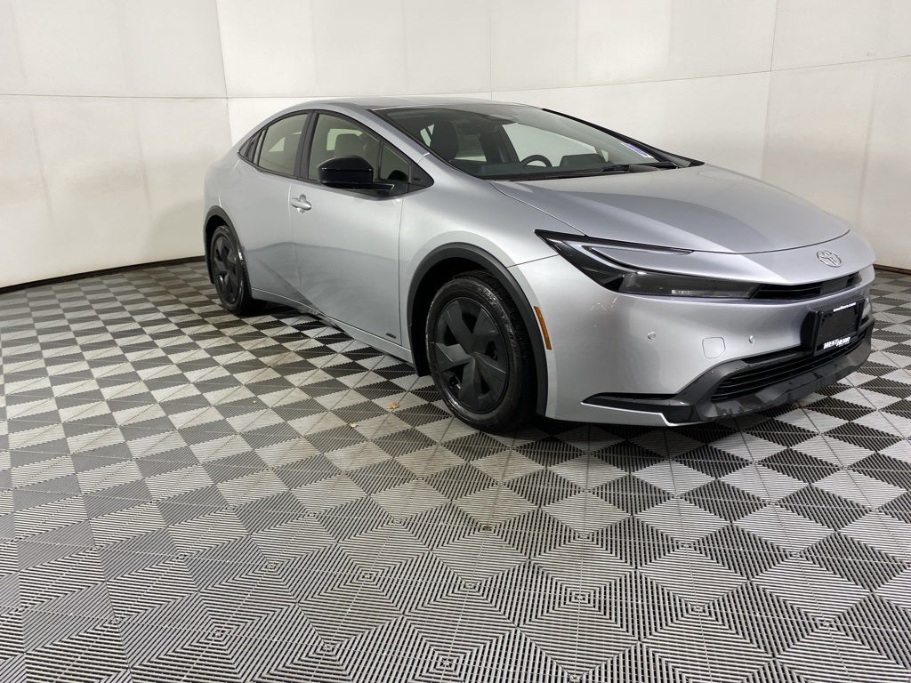 2023 Toyota Prius LE