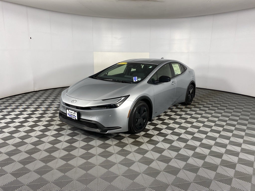 2023 Toyota Prius LE