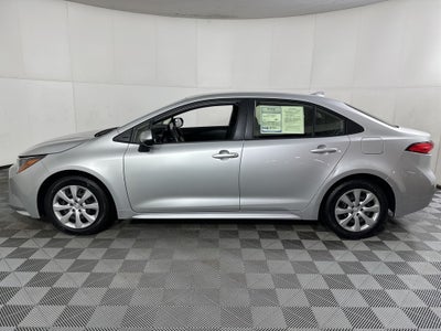2022 Toyota Corolla LE
