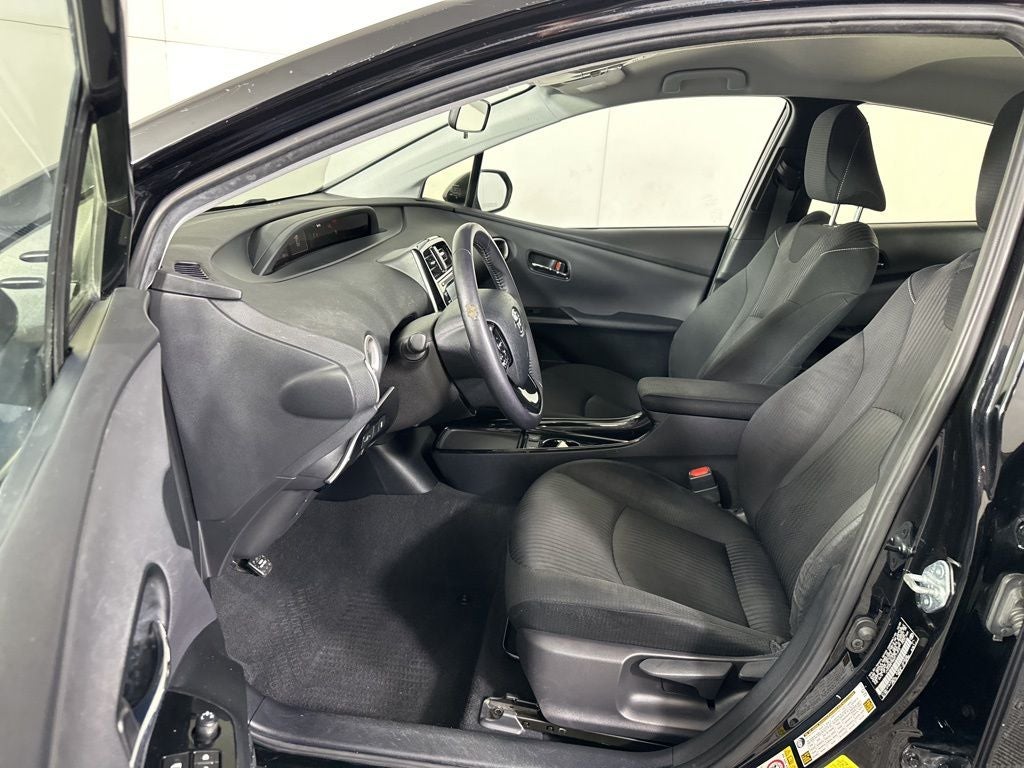 2021 Toyota Prius Prime LE