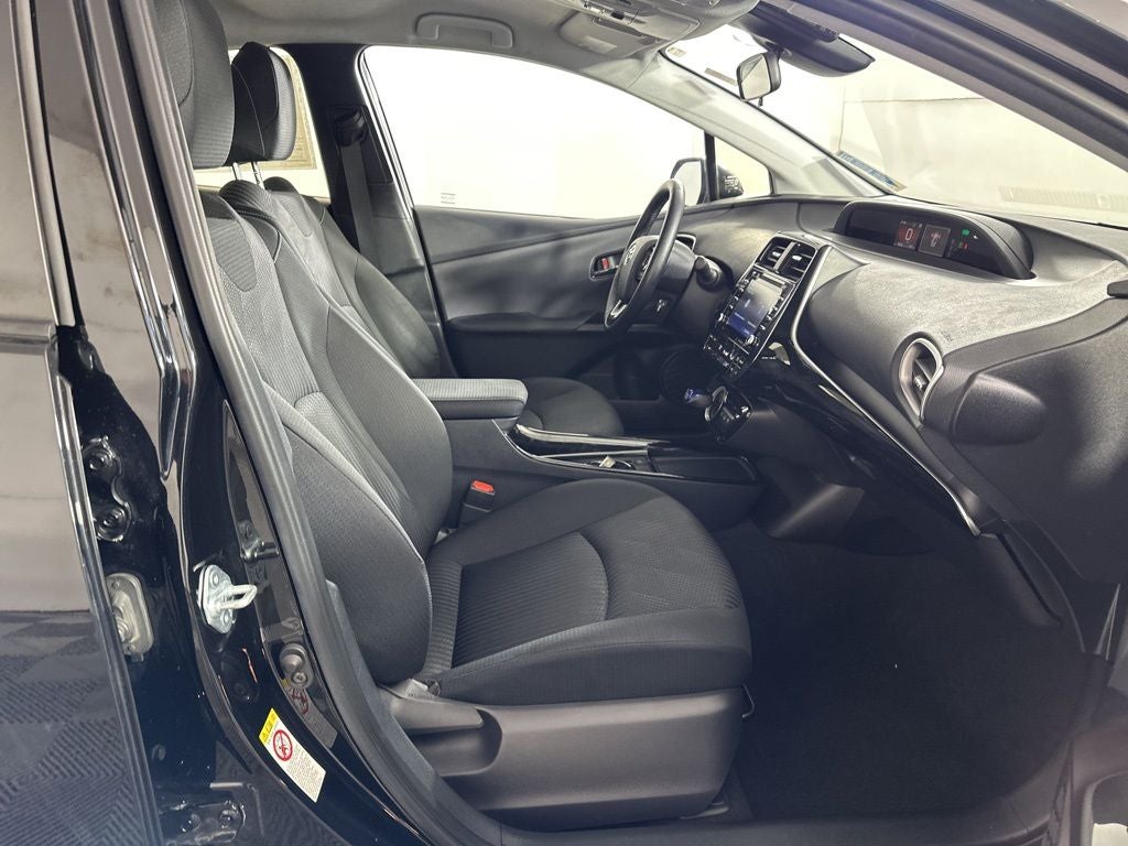 2021 Toyota Prius Prime LE