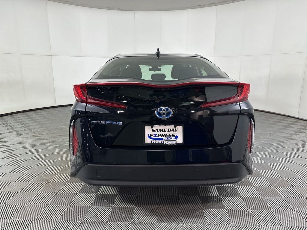2021 Toyota Prius Prime LE