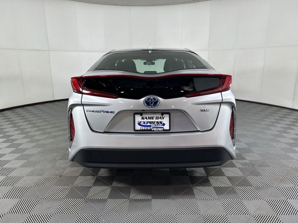2022 Toyota Prius Prime XLE