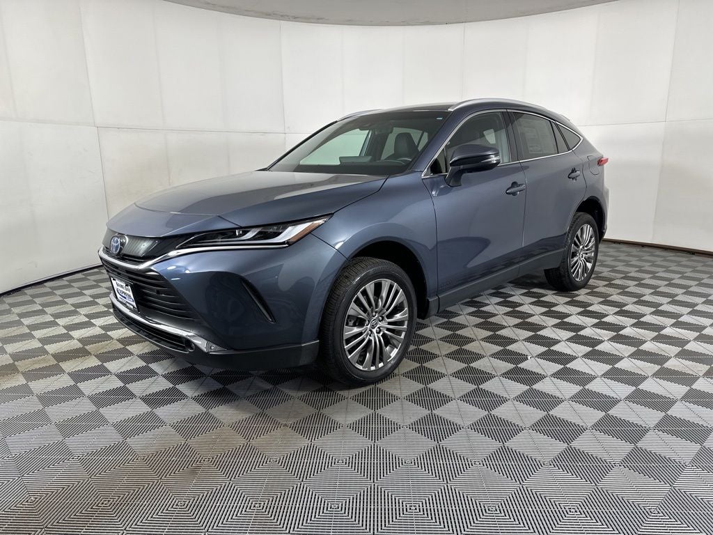 2023 Toyota Venza XLE