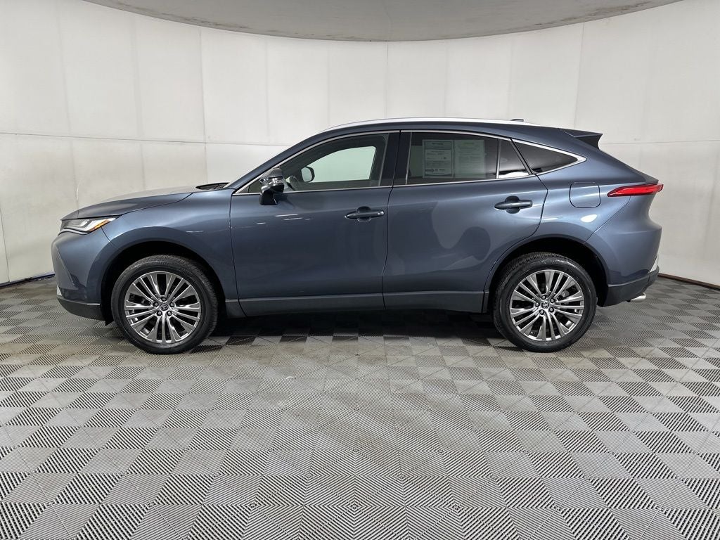 2023 Toyota Venza XLE