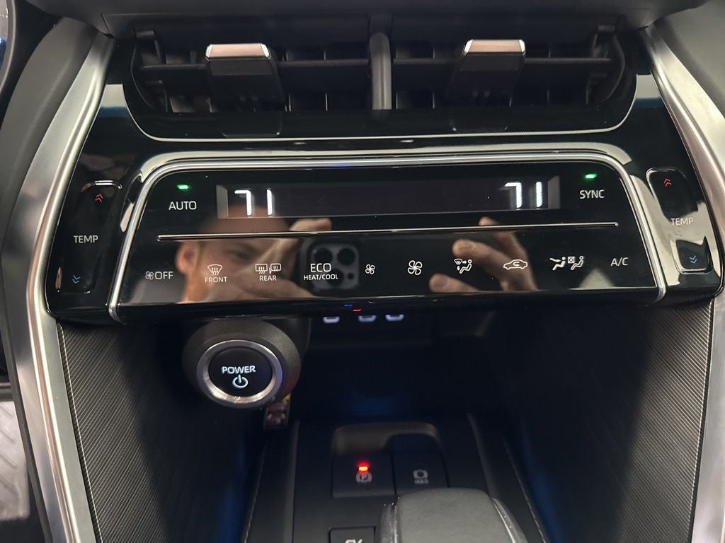 2023 Toyota Venza XLE
