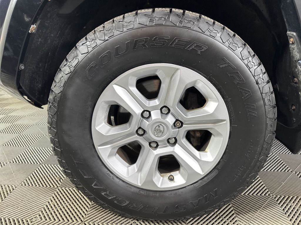 2020 Toyota 4Runner SR5