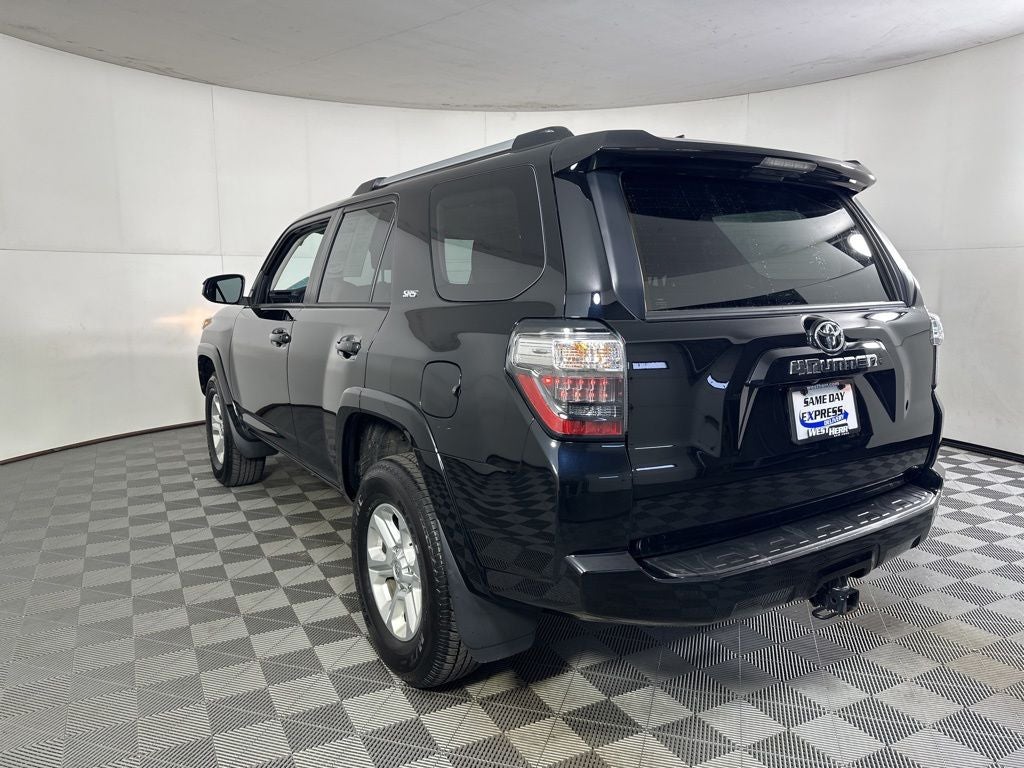 2024 Toyota 4Runner SR5