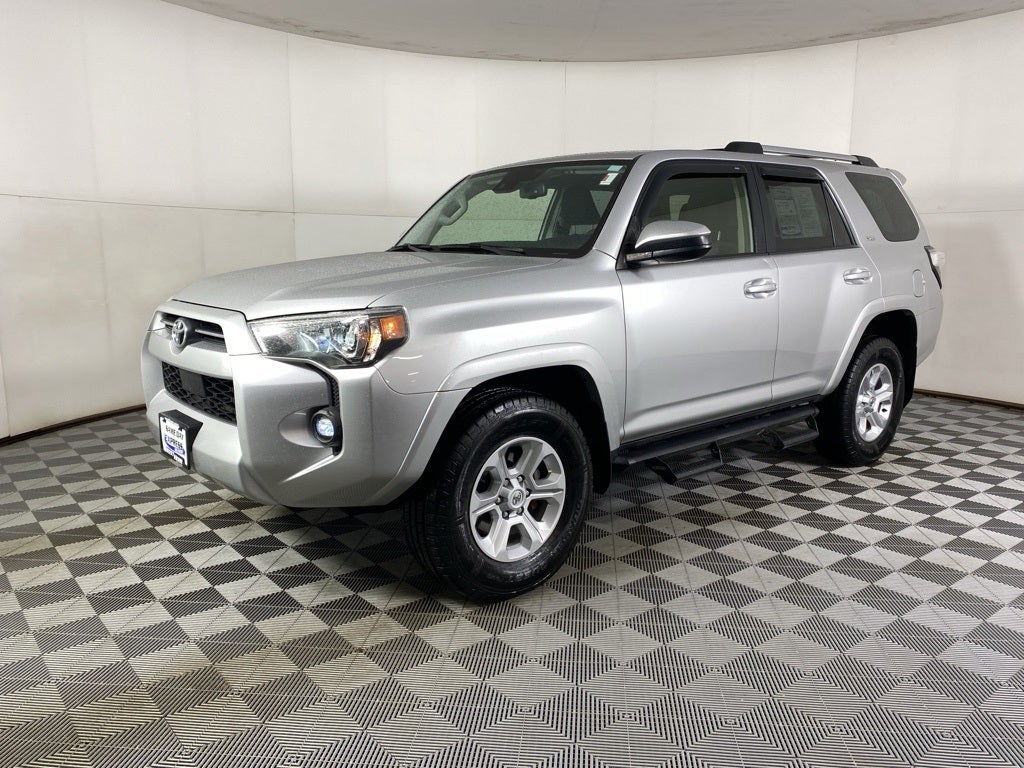 2022 Toyota 4Runner SR5