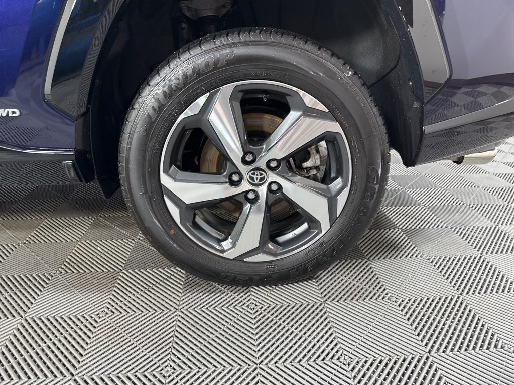 2024 Toyota RAV4 Prime SE