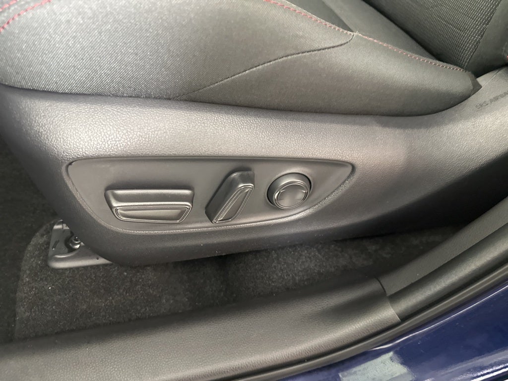 2024 Toyota RAV4 Prime SE