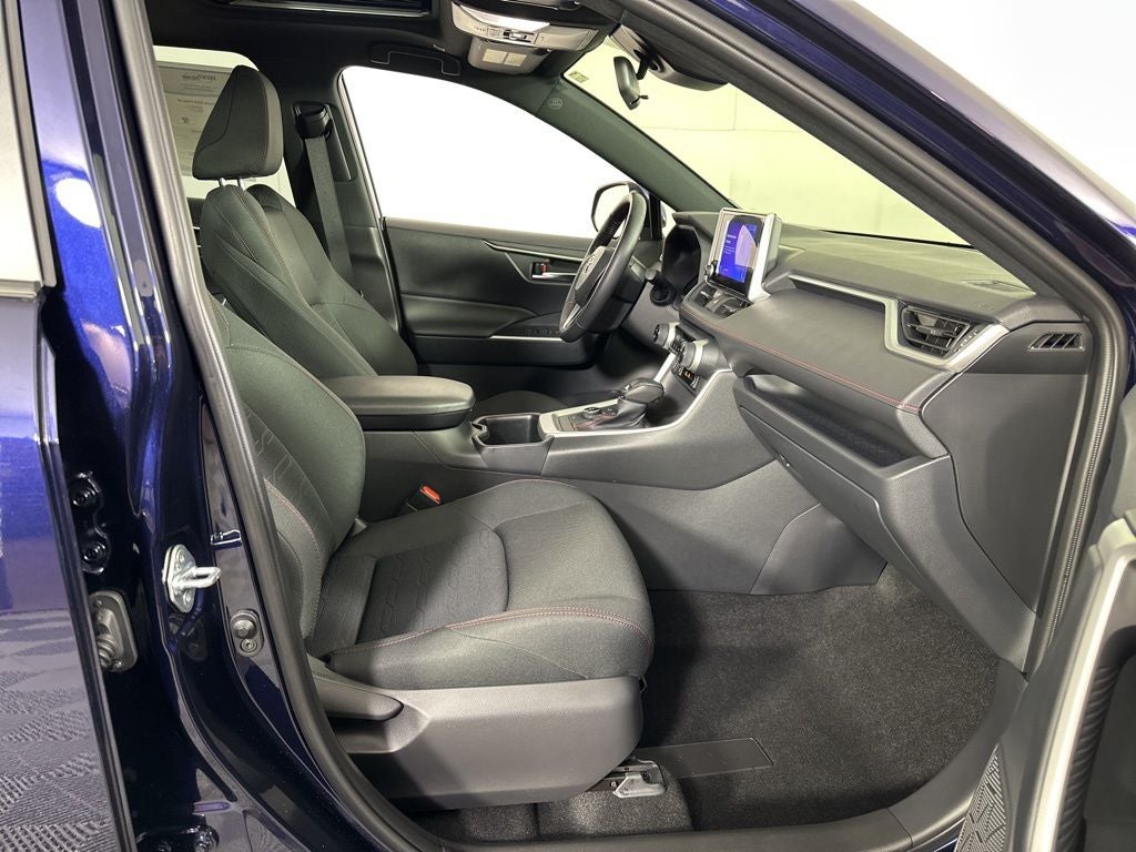 2024 Toyota RAV4 Prime SE