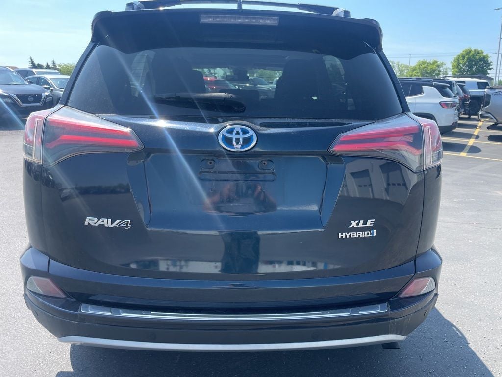 2018 Toyota RAV4 Hybrid XLE