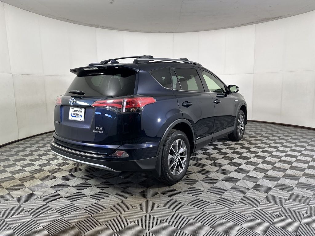2018 Toyota RAV4 Hybrid XLE