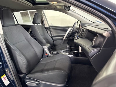 2018 Toyota RAV4 Hybrid XLE