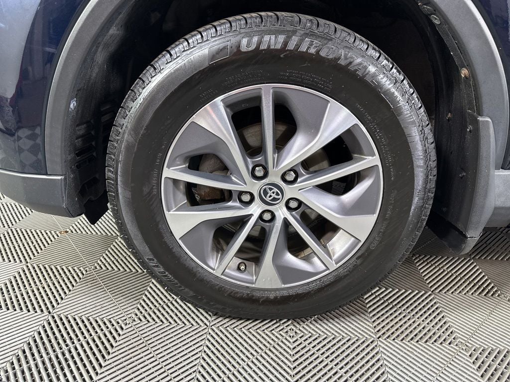 2018 Toyota RAV4 Hybrid XLE