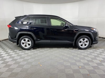 2019 Toyota RAV4 Hybrid XLE