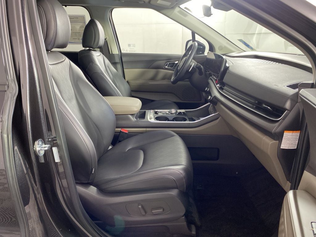 2025 Kia Carnival Hybrid SX