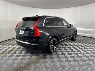 2024 Volvo XC90 B5 Plus