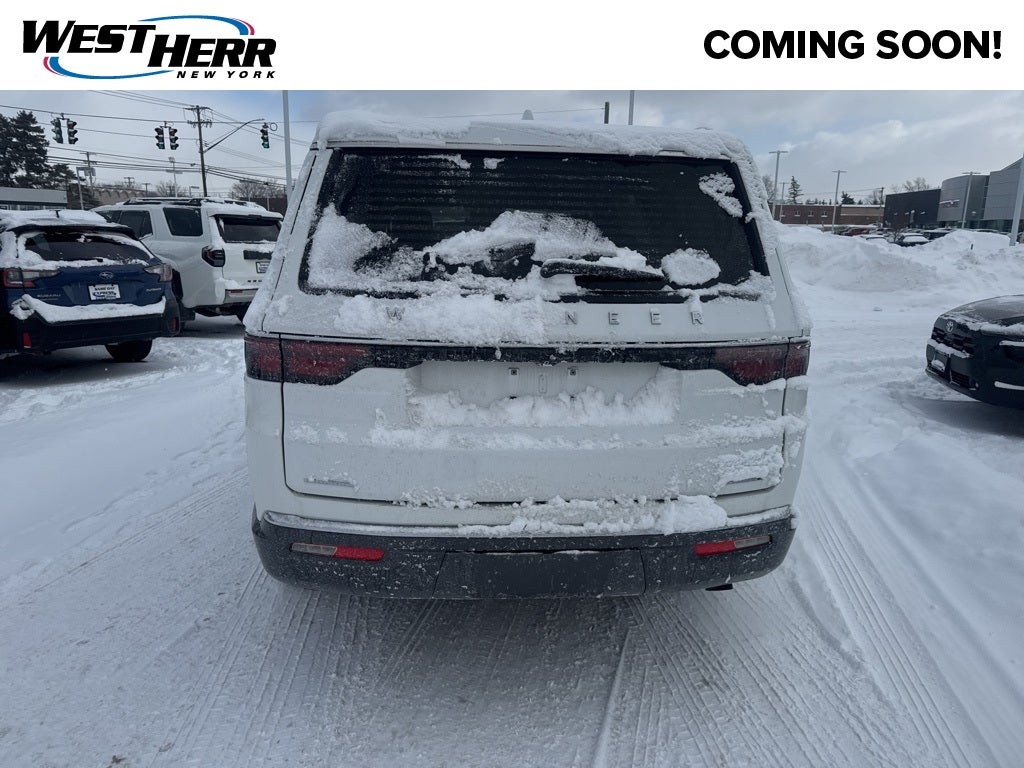 2022 Jeep Wagoneer Series II