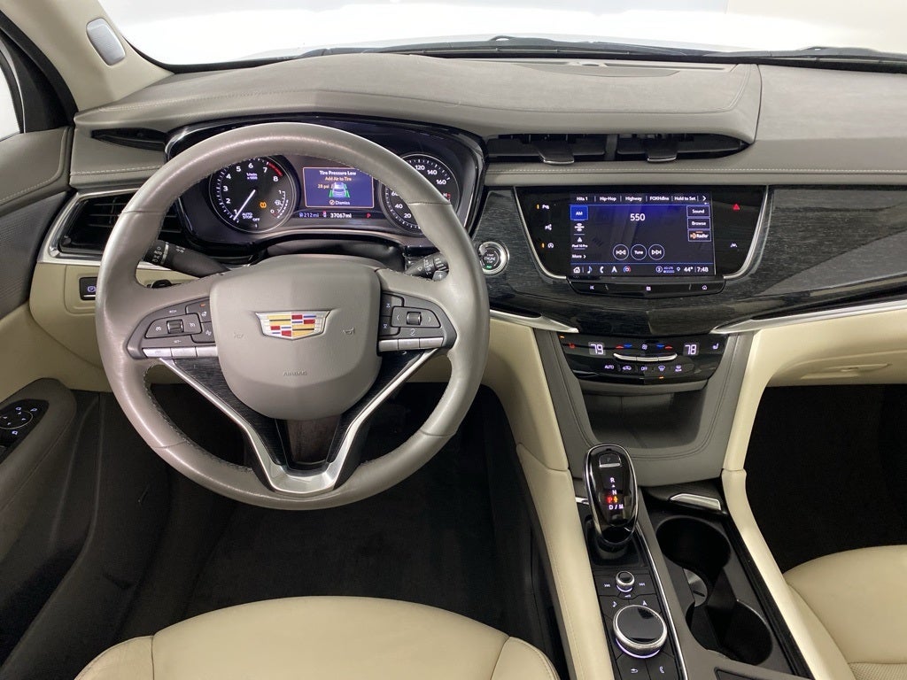 2021 Cadillac XT6 Premium Luxury