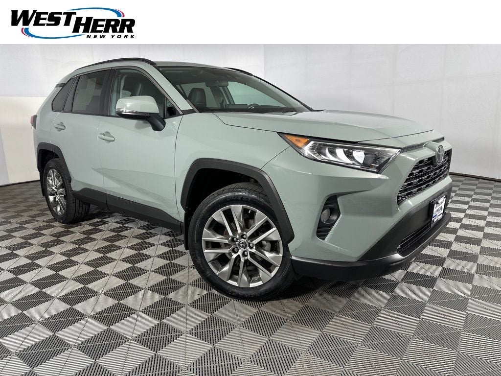 2019 Toyota RAV4 XLE Premium