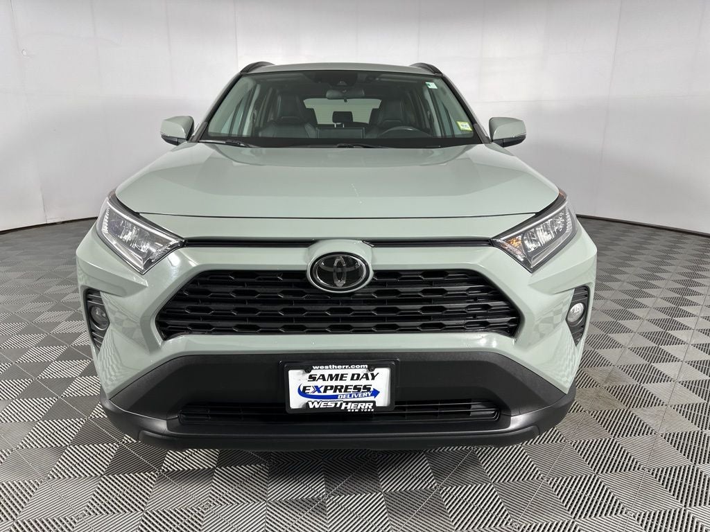 2019 Toyota RAV4 XLE Premium