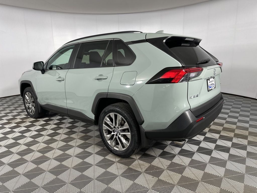 2019 Toyota RAV4 XLE Premium