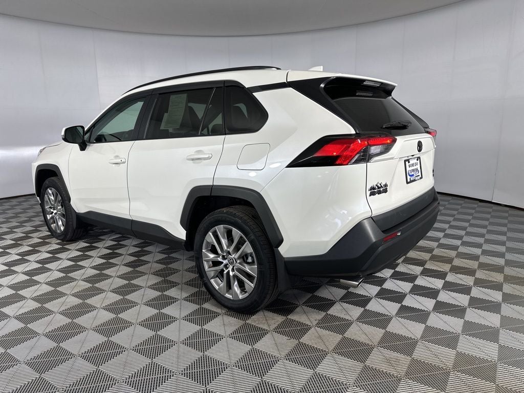 2021 Toyota RAV4 XLE Premium